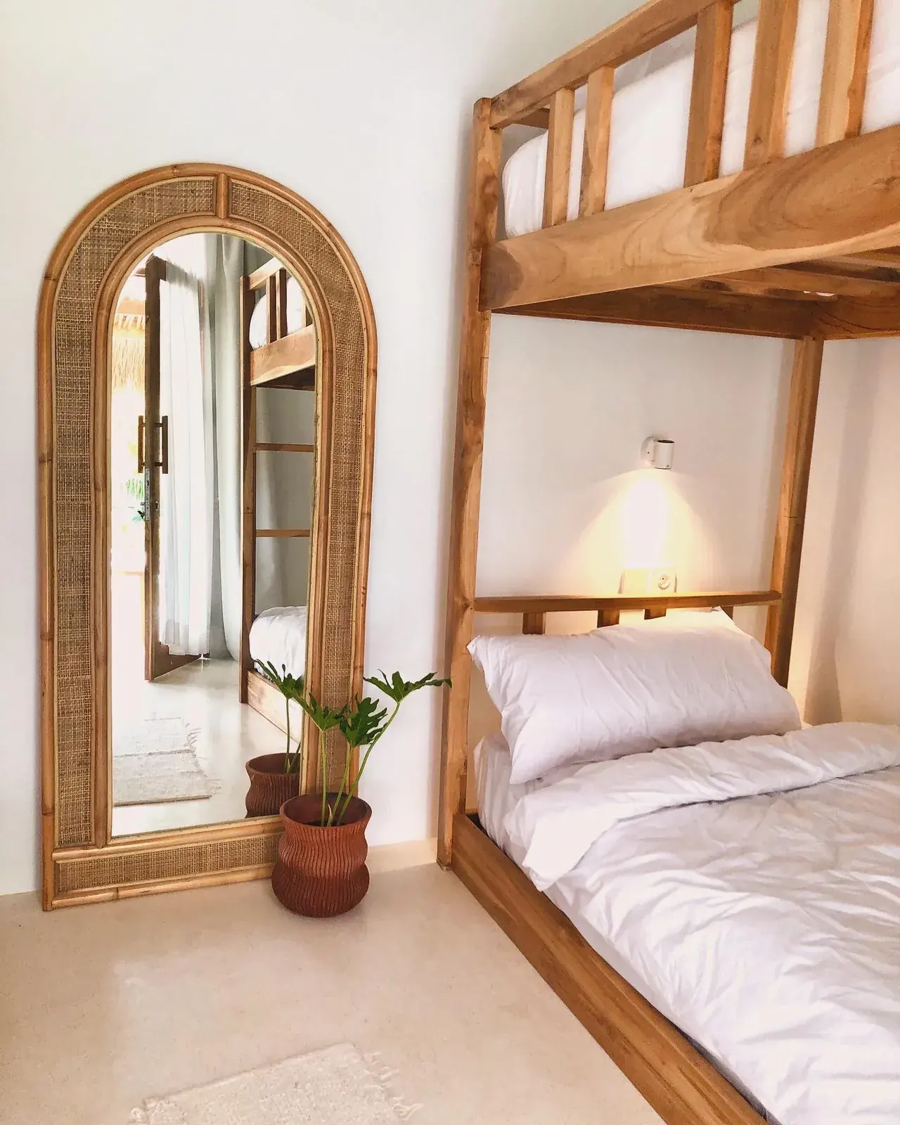 Luxury 4-bed dorm room at Luana Lombok